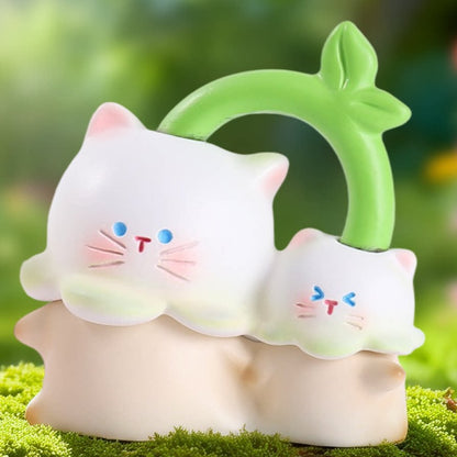 A lively kitten#NewFigure #DeskFigure  #Pocket Sized Figurine
