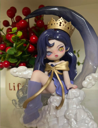 【L】NONO SOVA-Midnight of the Dolls Series-Color Variant Figure（ The Girl and the Snowy Night Limited Edition ）#RareCollectible#LimitedRun#figures#Hanging Card